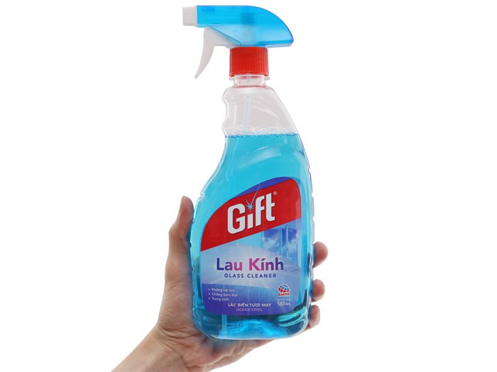 Nước lau kính sắc biển Gift 540ml